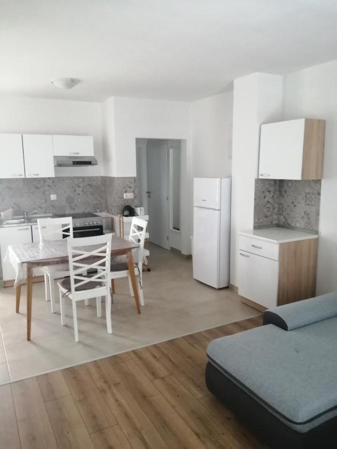 Apartment Rab Town Eksteriør bilde